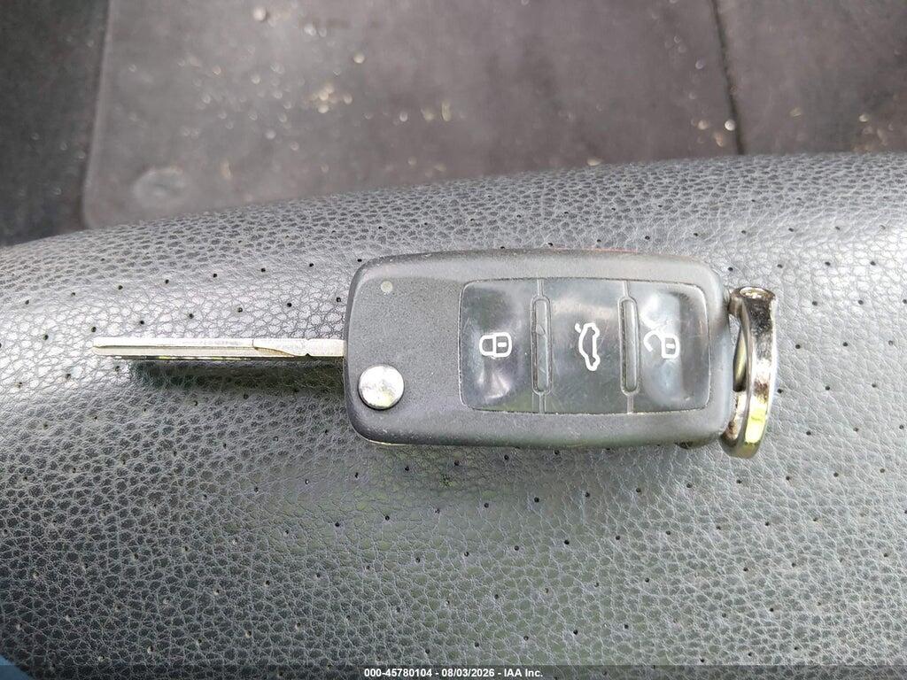 WVWBA7AH0BV001268 2011 VOLKSWAGEN EOS photo no. 11