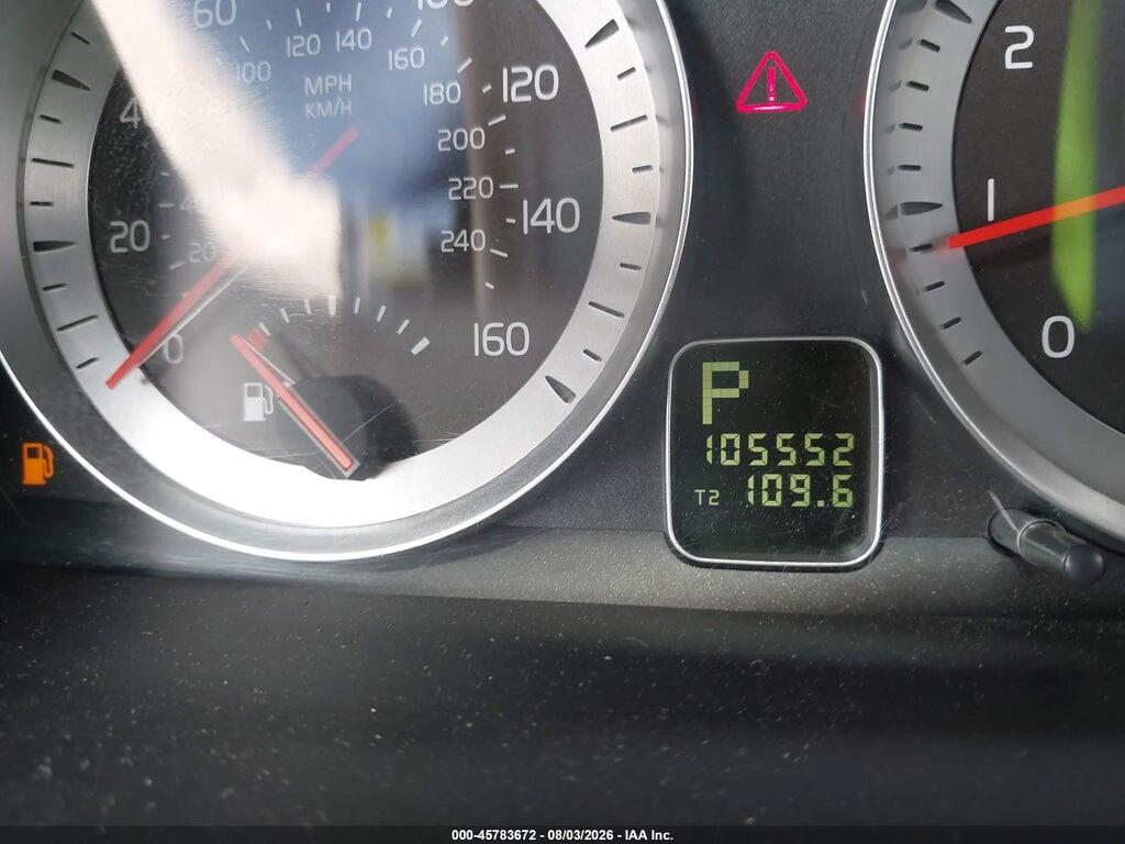 YV1672MC0BJ120569 2011 VOLVO C70 photo no. 7
