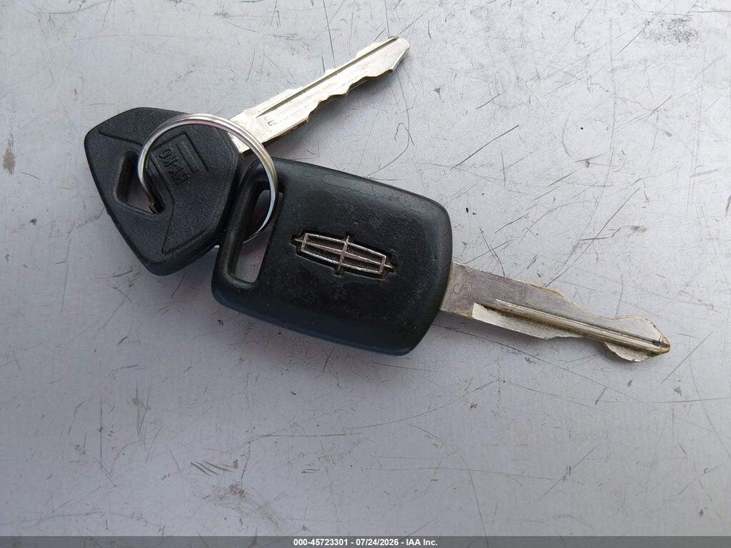 1LNHM86S55Y625612 2005 LINCOLN LS photo no. 11