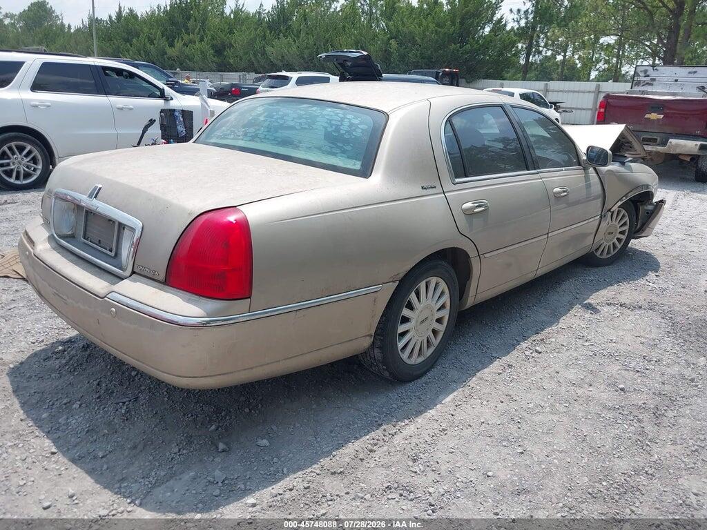 1LNHM81W15Y611359 2005 LINCOLN TOWN CAR photo no. 4