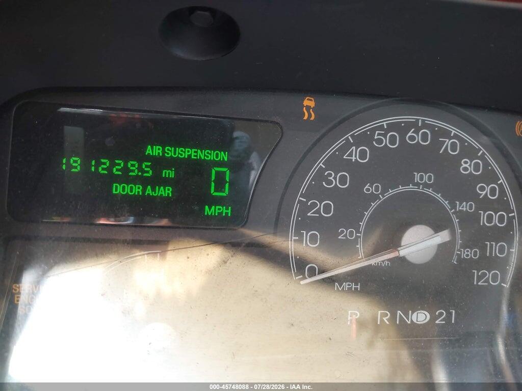 1LNHM81W15Y611359 2005 LINCOLN TOWN CAR photo no. 7