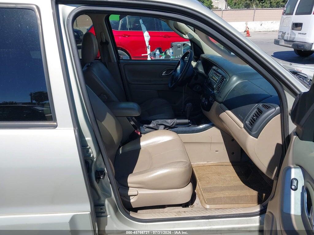 4F2CZ96195KM51687 2005 MAZDA TRIBUTE photo no. 5