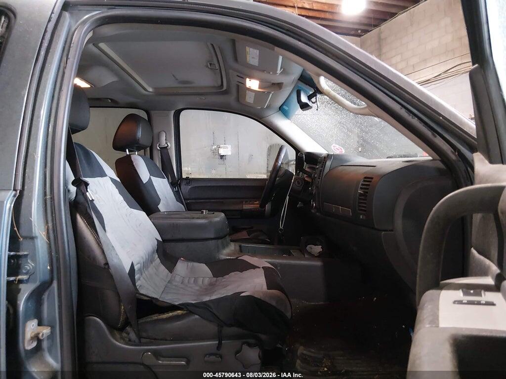 1GCHK23K97F532540 2007 CHEVROLET SILVERADO 2500HD photo no. 5