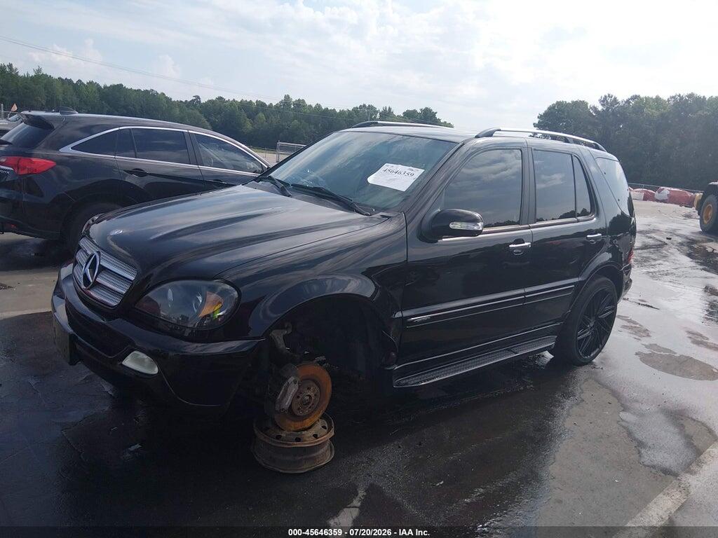 4JGAB75E65A540977 2005 MERCEDES-BENZ ML 500 photo no. 2