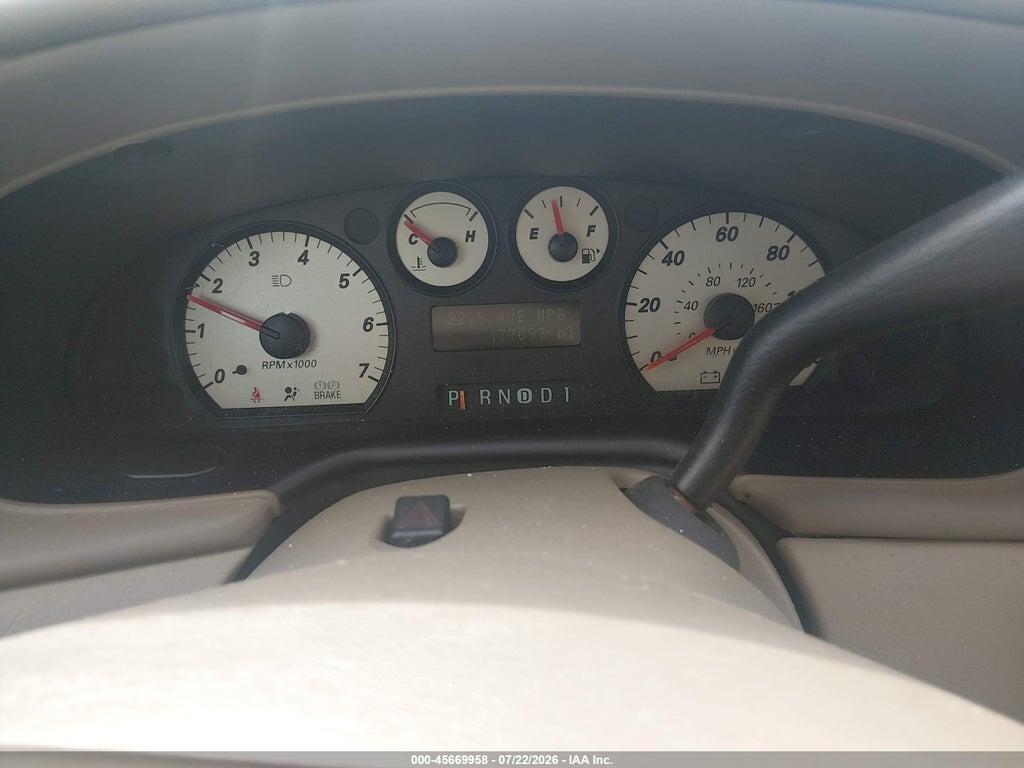 1MEFM50275A635584 2005 MERCURY SABLE photo no. 7