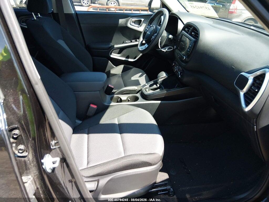 KNDJ23AU9S7922374 2025 KIA SOUL photo no. 5