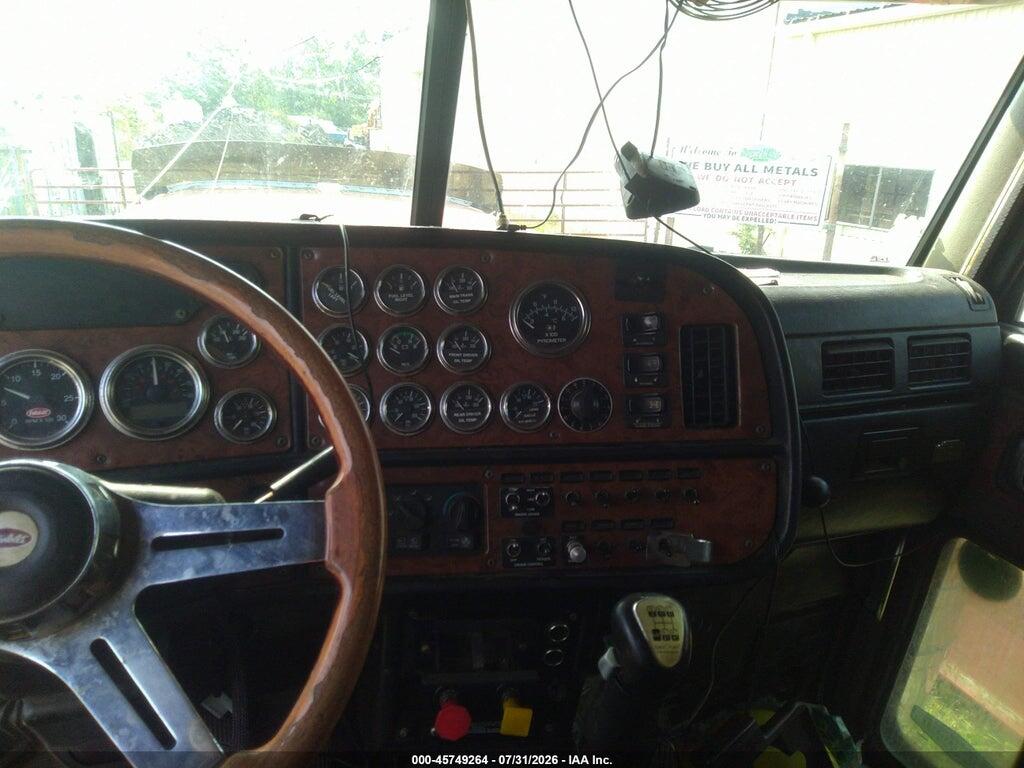 1XP5DB9X35N852888 2005 PETERBILT 379 photo no. 12