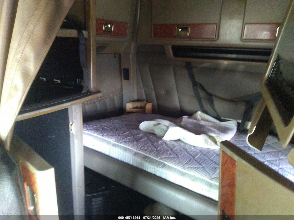 1XP5DB9X35N852888 2005 PETERBILT 379 photo no. 7