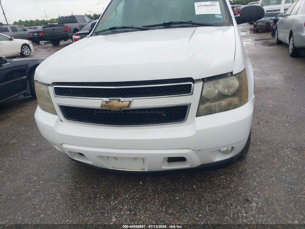 3GNFC16J18G132772 2008 CHEVROLET SUBURBAN 1500 photo no. 6