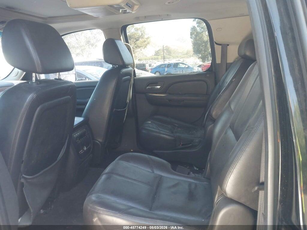 3GNFK16378G118556 2008 CHEVROLET SUBURBAN 1500 photo no. 8