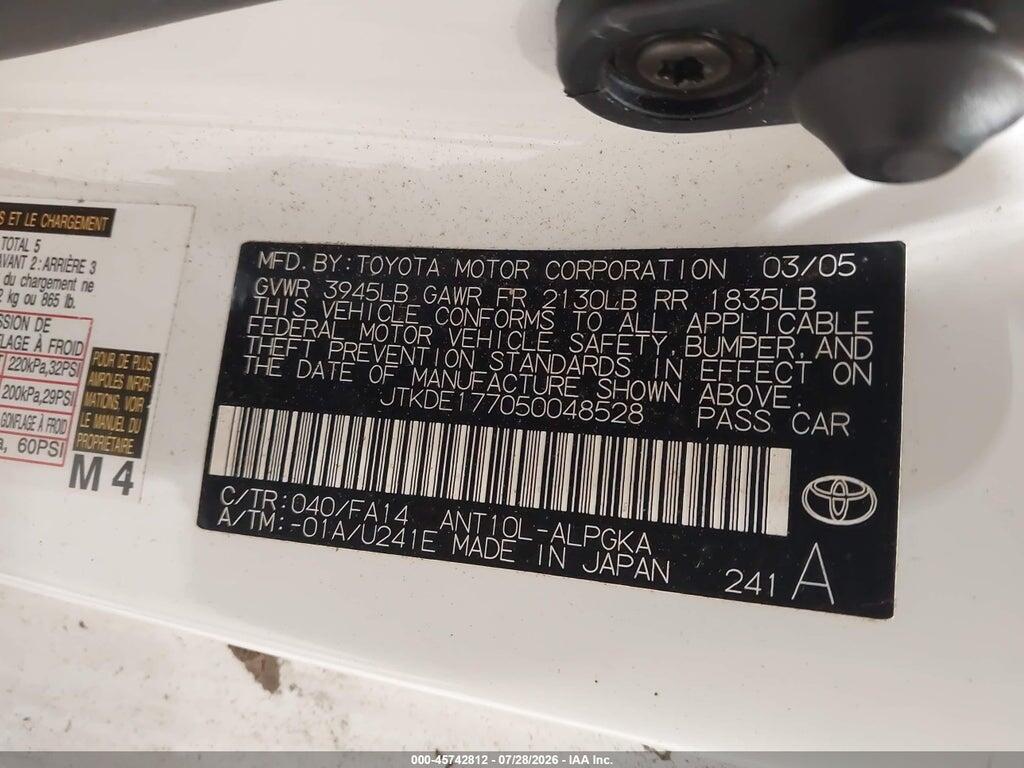 JTKDE177050048528 2005 SCION TC photo no. 9