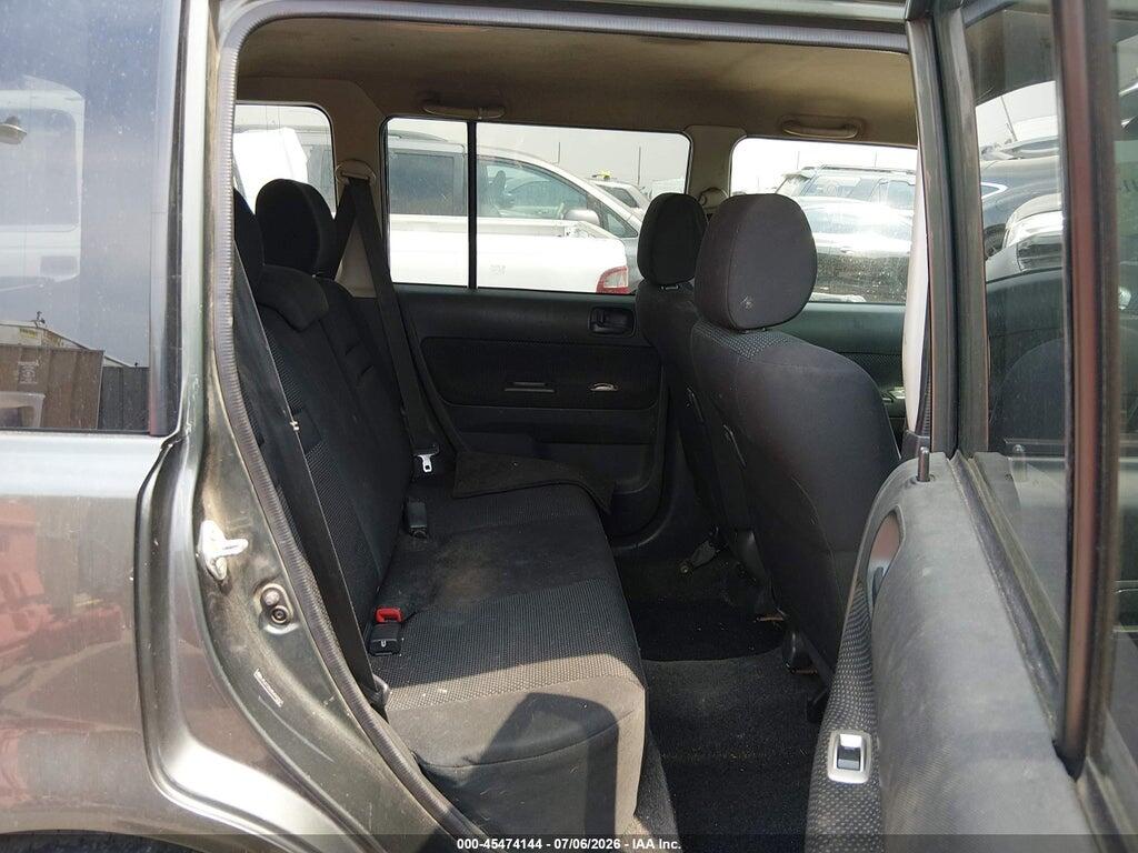 JTLKT334454000507 2005 SCION XB photo no. 8