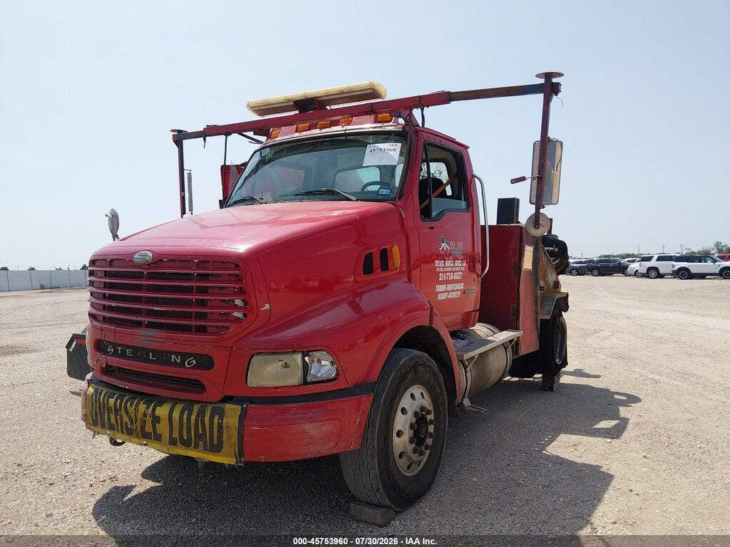 2FWBA2CG75AN84659 2005 STERLING TRUCK A photo no. 2