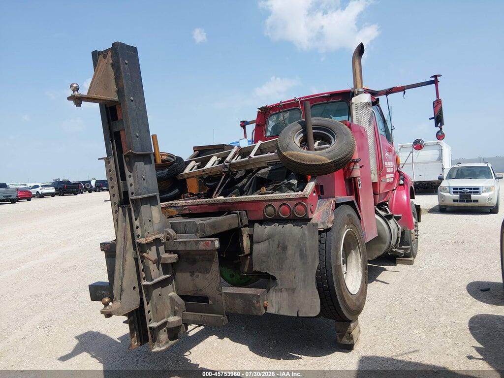 2FWBA2CG75AN84659 2005 STERLING TRUCK A photo no. 4