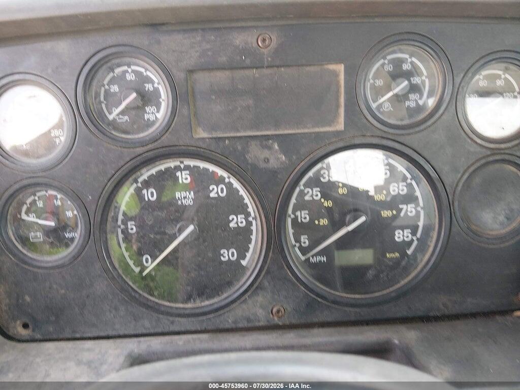 2FWBA2CG75AN84659 2005 STERLING TRUCK A photo no. 6