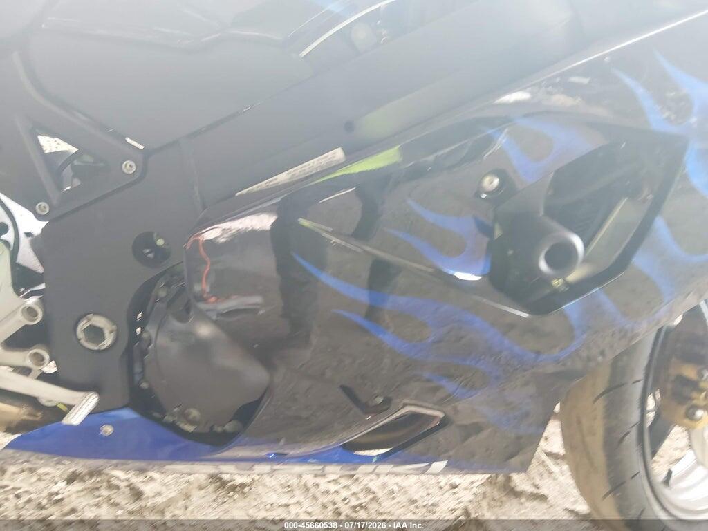 JS1GR7JA452106655 2005 SUZUKI GSX-R750 photo no. 8