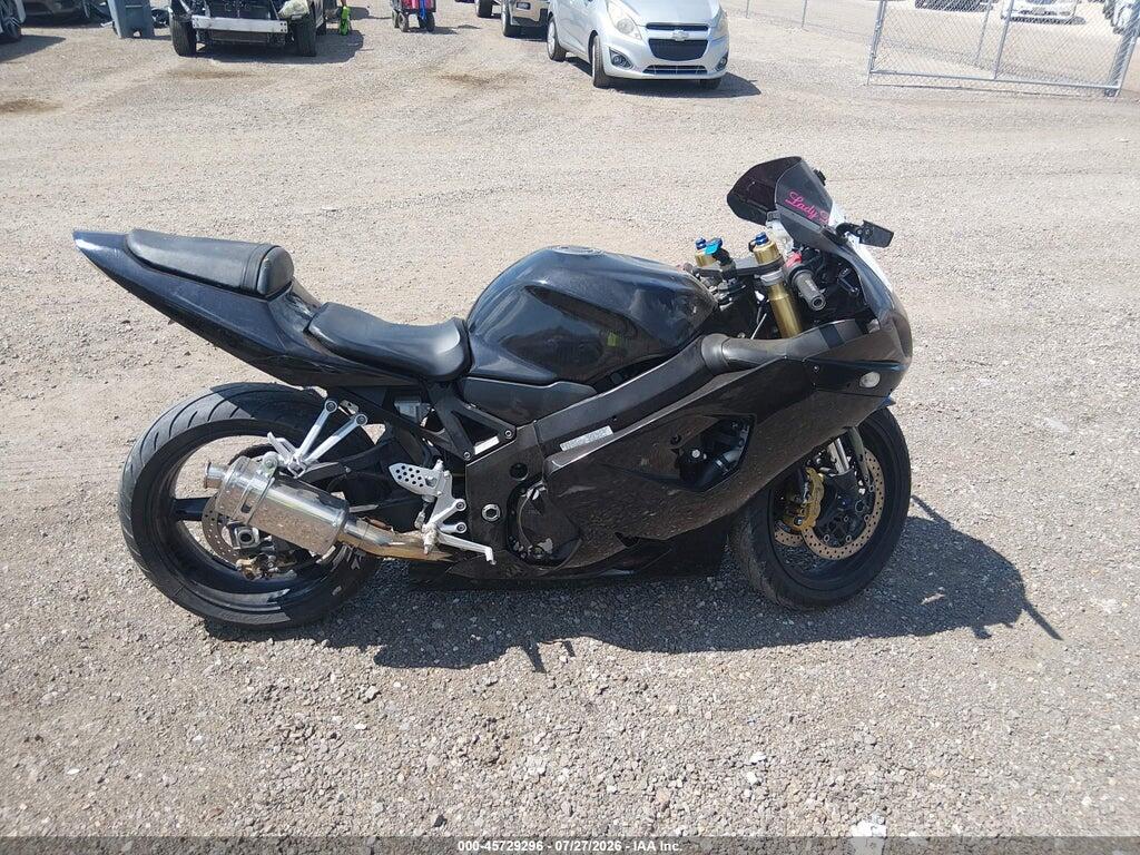 JS1GN7CA952112332 2005 SUZUKI GSX-R600 photo no. 12