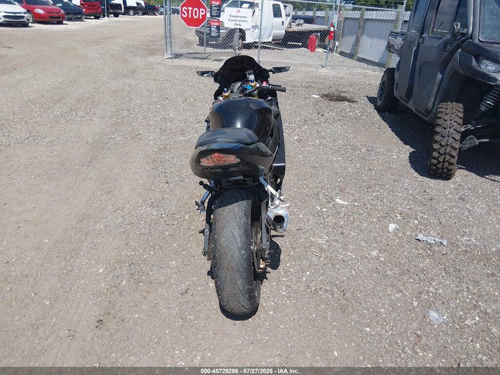 JS1GN7CA952112332 2005 SUZUKI GSX-R600 photo no. 6