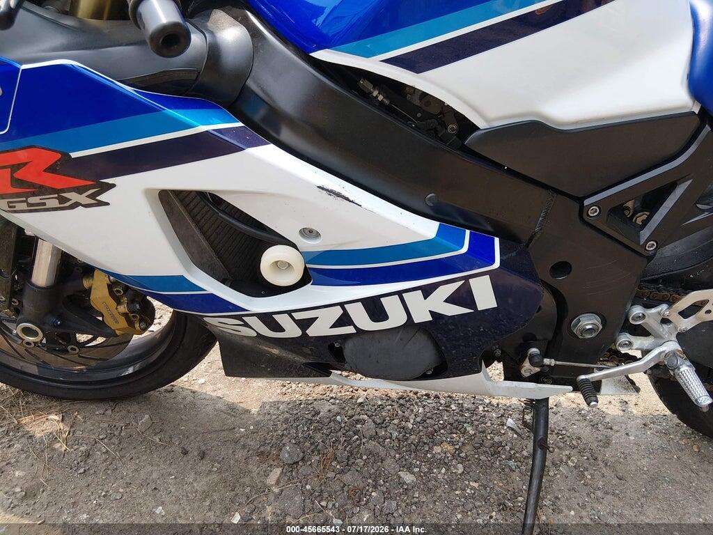 JS1GR7JA952107056 2005 SUZUKI GSX-R750 photo no. 9