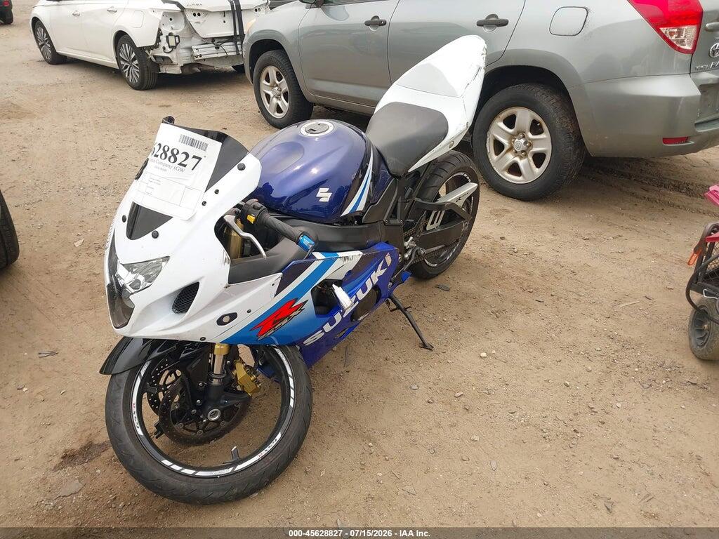 JS1GN7CA352110852 2005 SUZUKI GSX-R600 photo no. 2