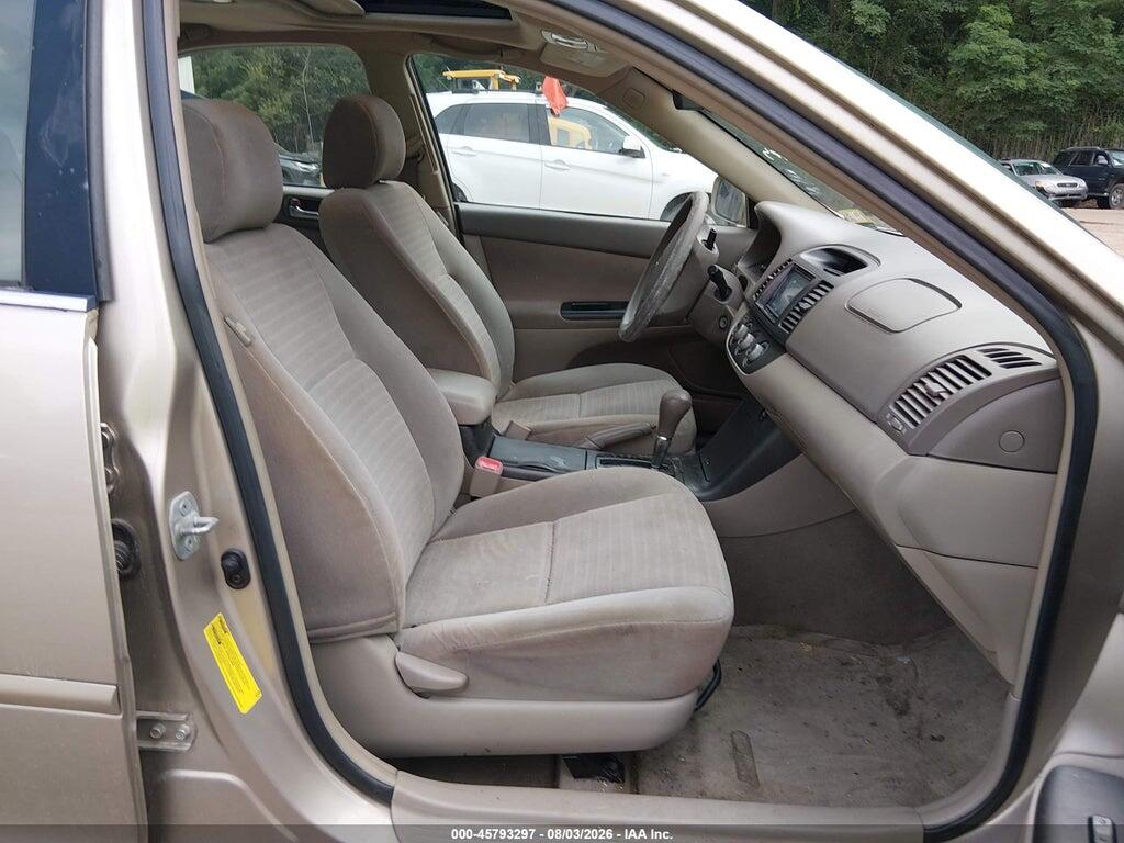 4T1BE30K95U984158 2005 TOYOTA CAMRY photo no. 5