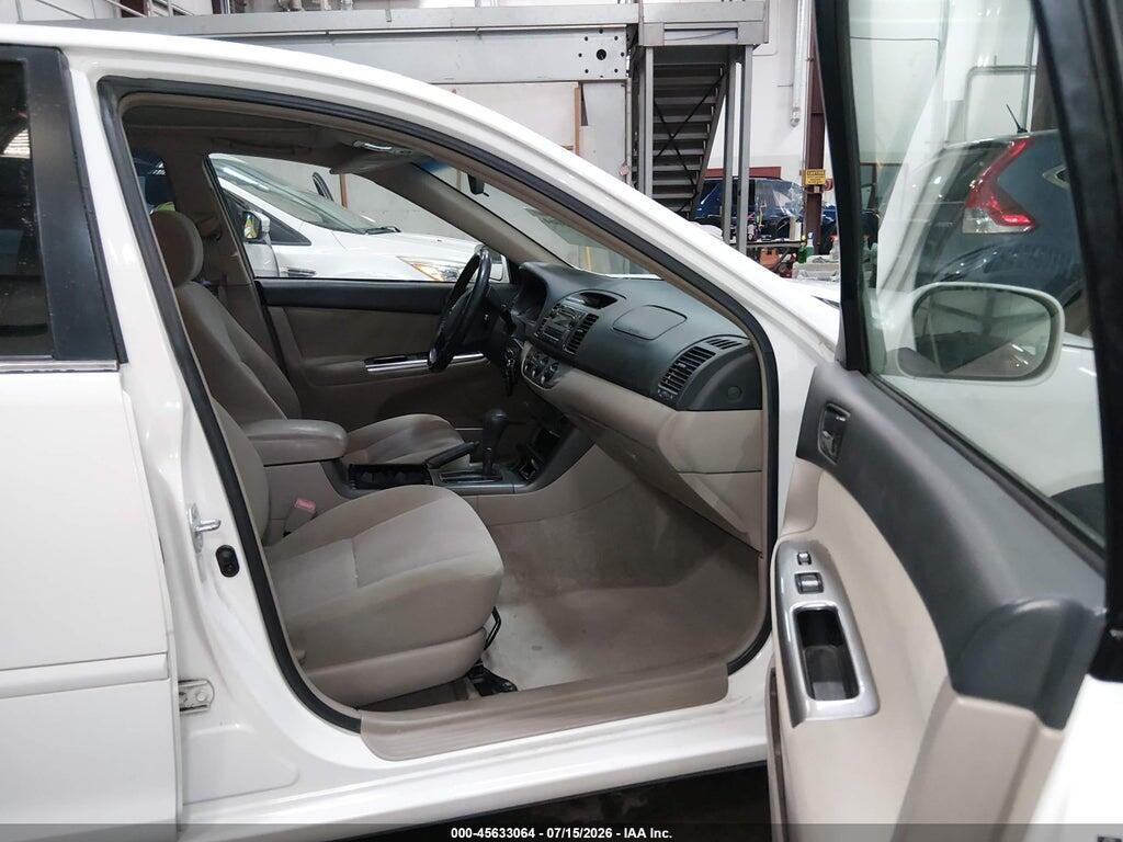 4T1BE32K65U015494 2005 TOYOTA CAMRY photo no. 5