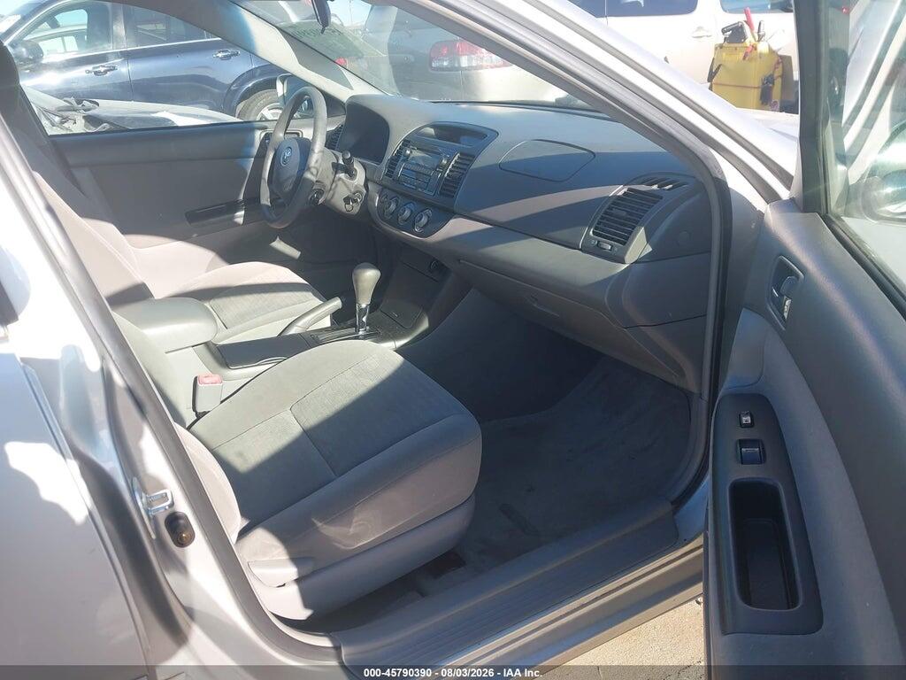 4T1BE32K85U389931 2005 TOYOTA CAMRY photo no. 5