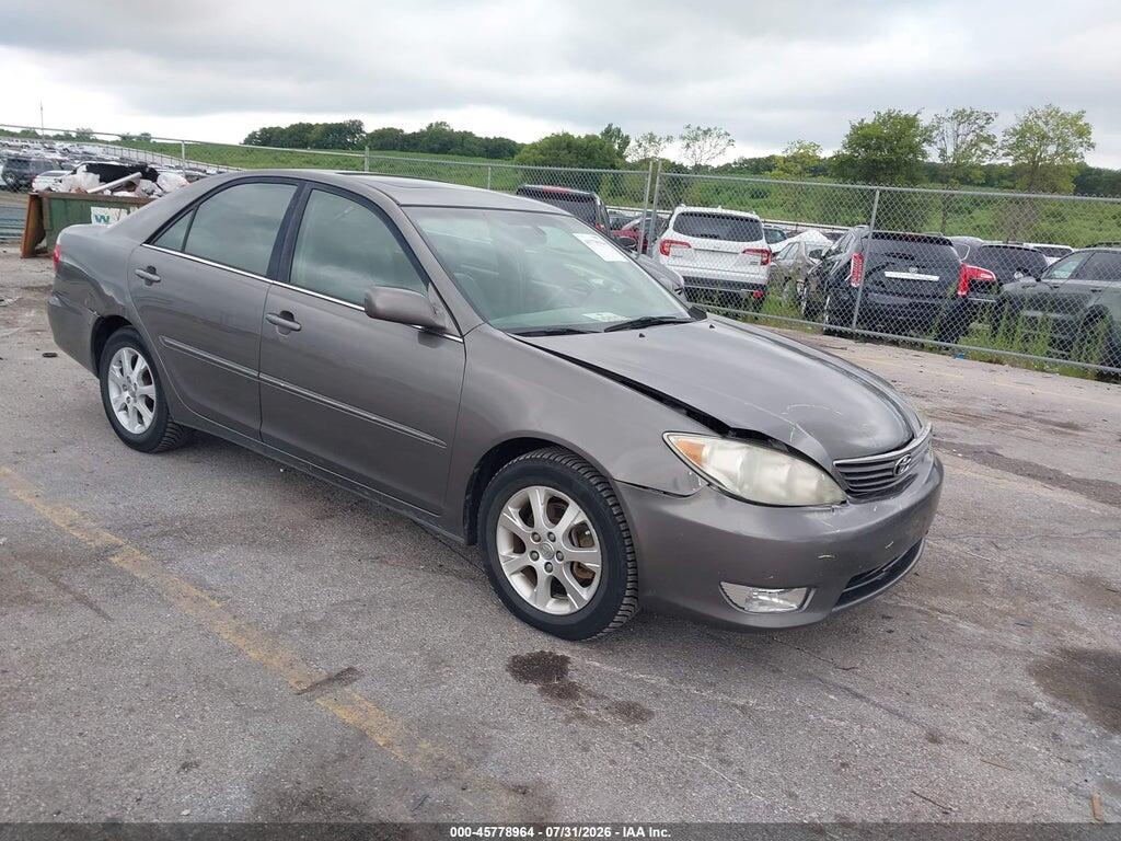 4T1BF30KX5U607531 2005 TOYOTA CAMRY photo no. 1