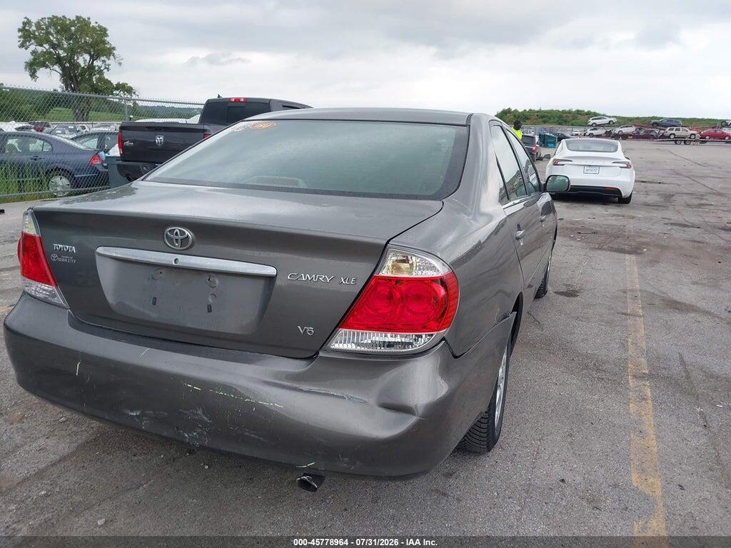 4T1BF30KX5U607531 2005 TOYOTA CAMRY photo no. 12