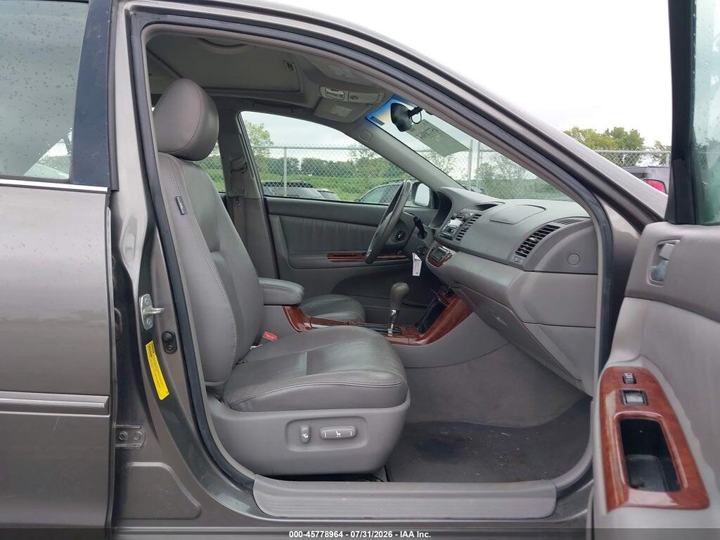 4T1BF30KX5U607531 2005 TOYOTA CAMRY photo no. 5