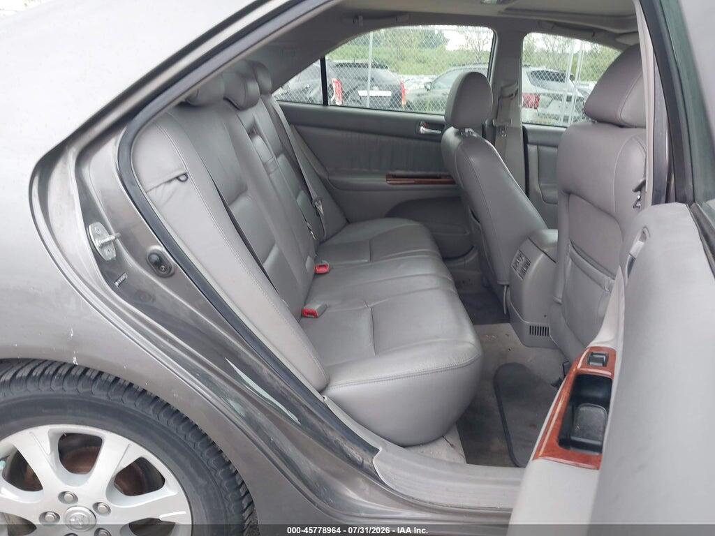 4T1BF30KX5U607531 2005 TOYOTA CAMRY photo no. 8