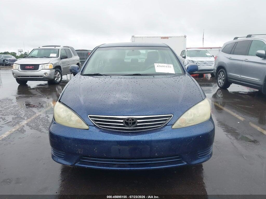 4T1BF32K95U084113 2005 TOYOTA CAMRY photo no. 12