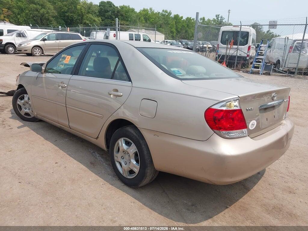 4T1BE32K05U077375 2005 TOYOTA CAMRY photo no. 3