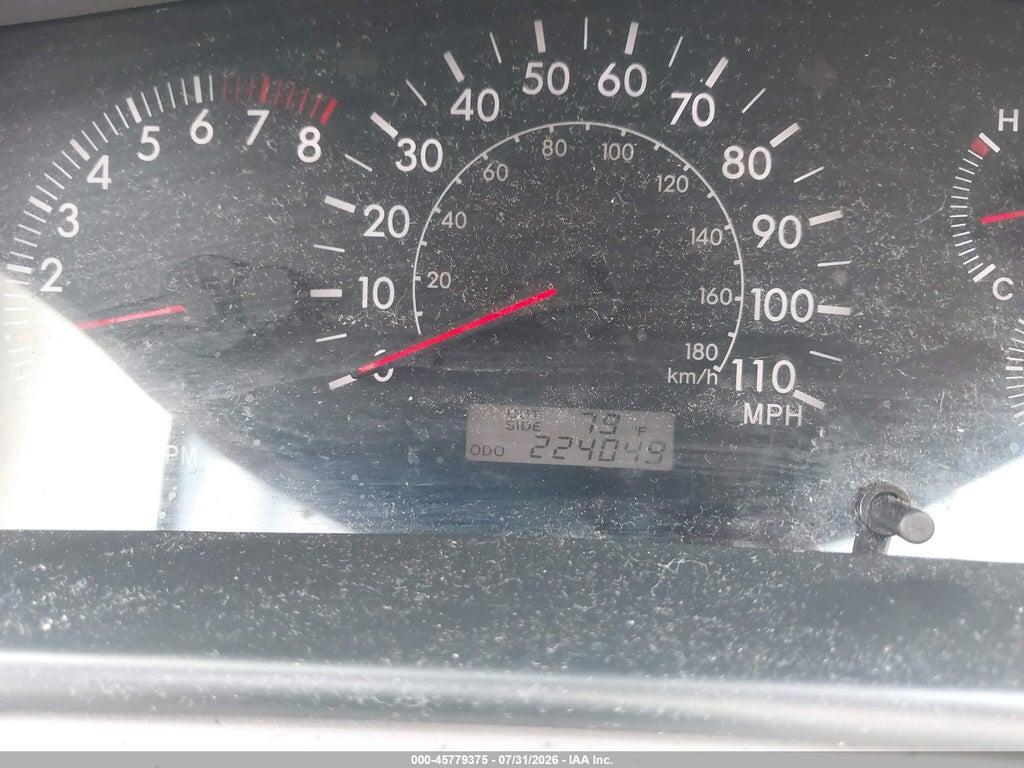 2T1BR32E25C553822 2005 TOYOTA COROLLA photo no. 7