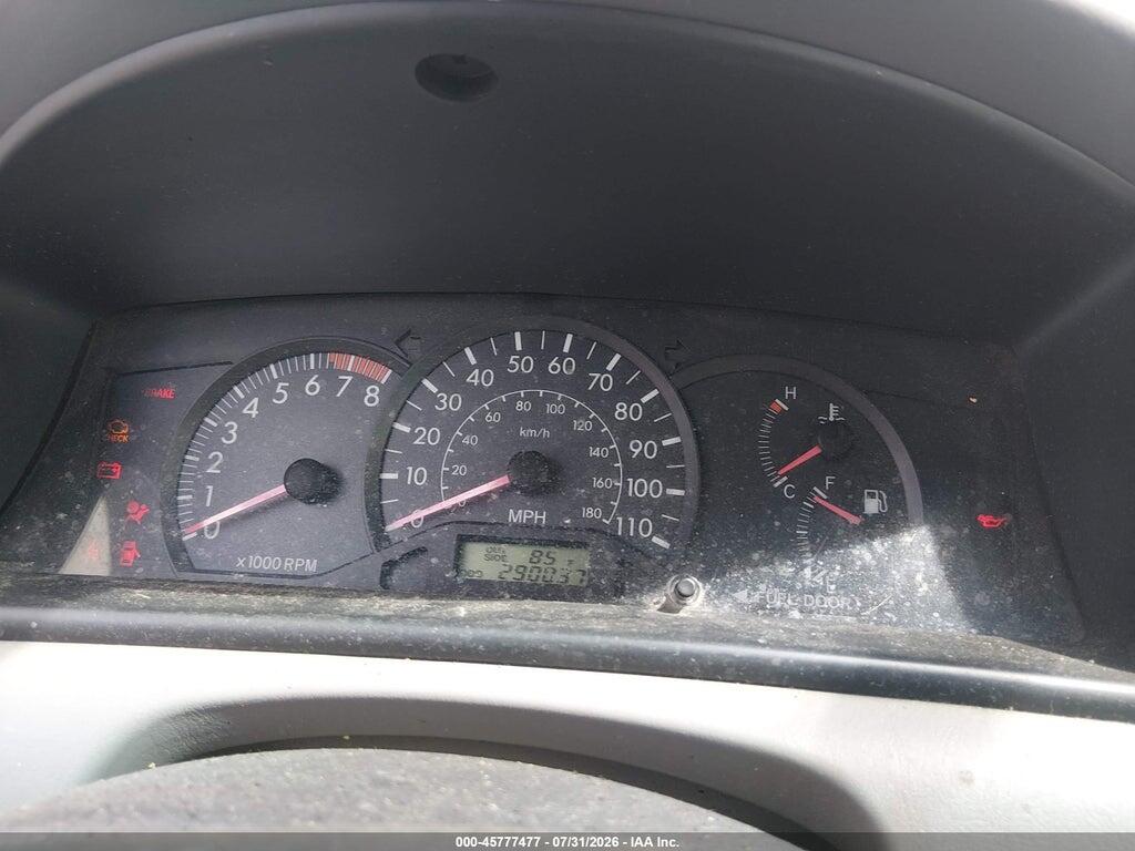 2T1BR32E35C428988 2005 TOYOTA COROLLA photo no. 7