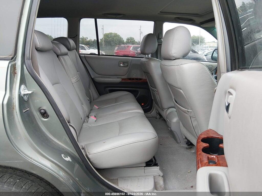JTEDP21A050053218 2005 TOYOTA HIGHLANDER photo no. 8