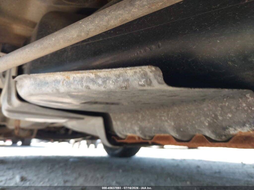 JTEDP21A450060706 2005 TOYOTA HIGHLANDER photo no. 12