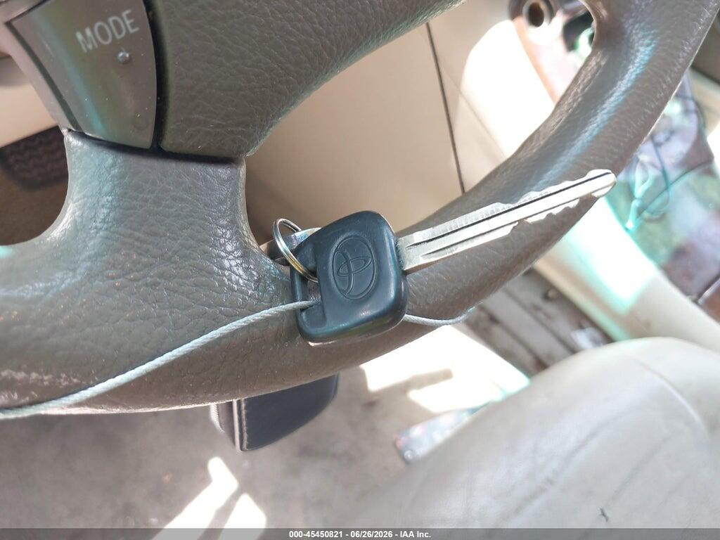 JTEGP21A750072572 2005 TOYOTA HIGHLANDER photo no. 11
