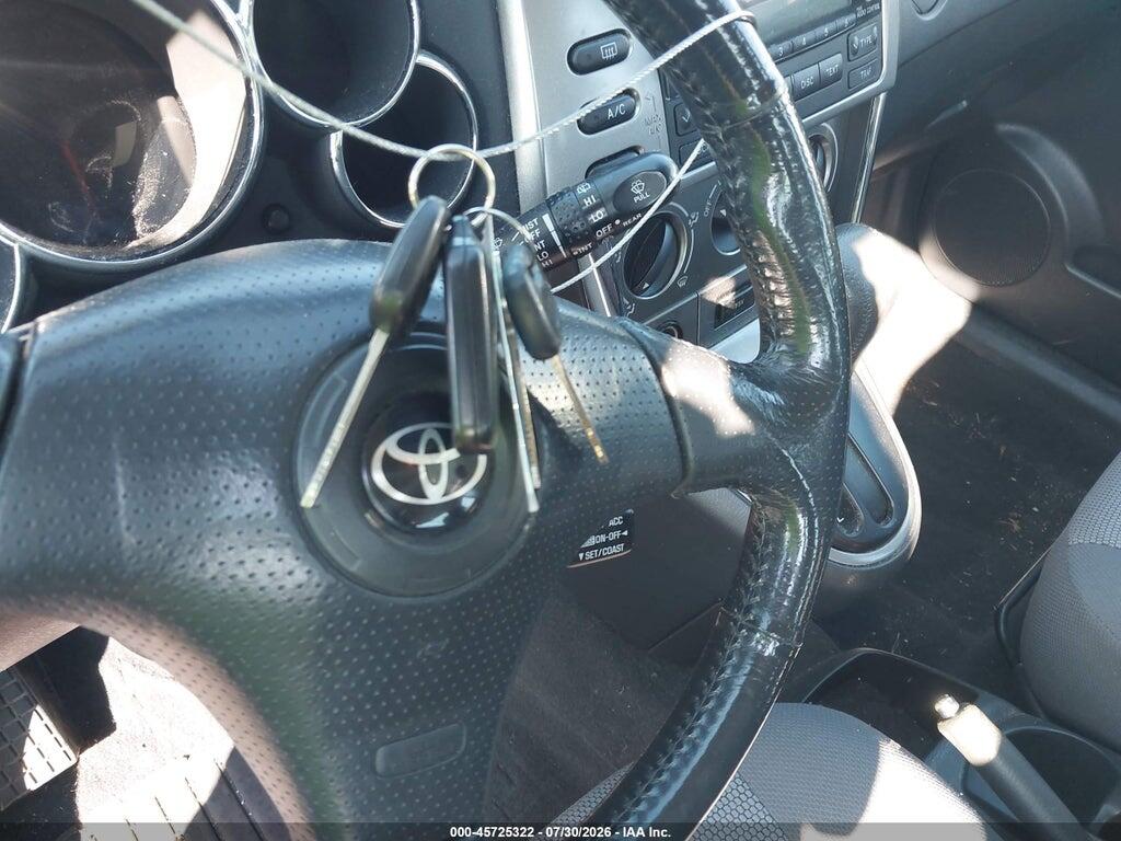 2T1LR30E35C395661 2005 TOYOTA MATRIX photo no. 11