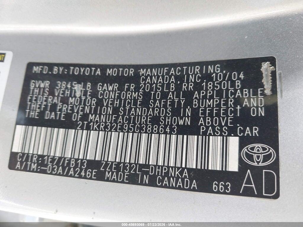 2T1KR32E95C388643 2005 TOYOTA MATRIX photo no. 9