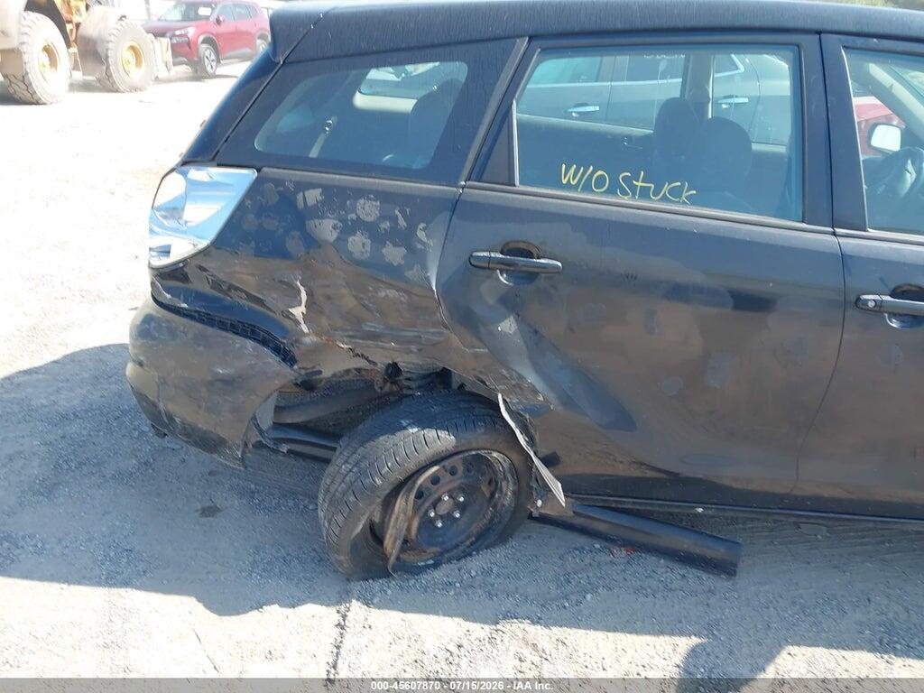 2T1KR32E85C395194 2005 TOYOTA MATRIX photo no. 6