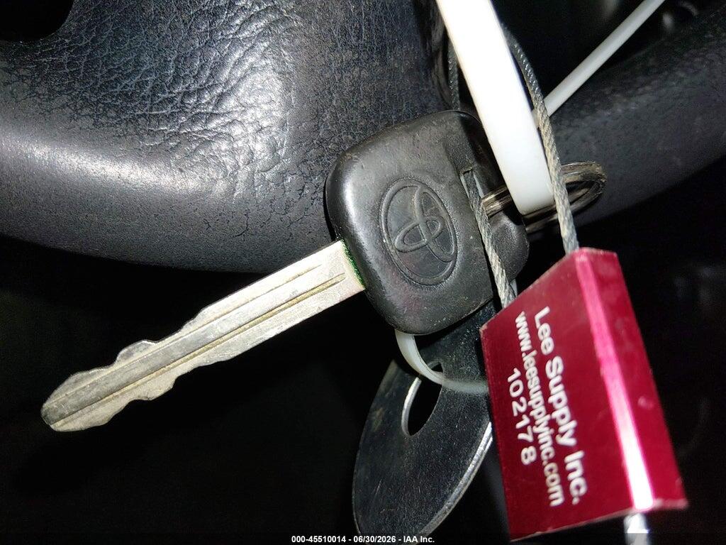 JTEHD20V856034153 2005 TOYOTA RAV4 photo no. 11