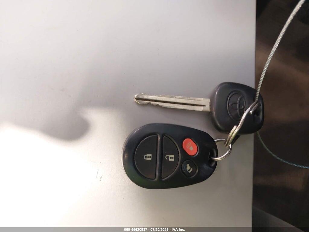 5TDZA23C05S329940 2005 TOYOTA SIENNA photo no. 11