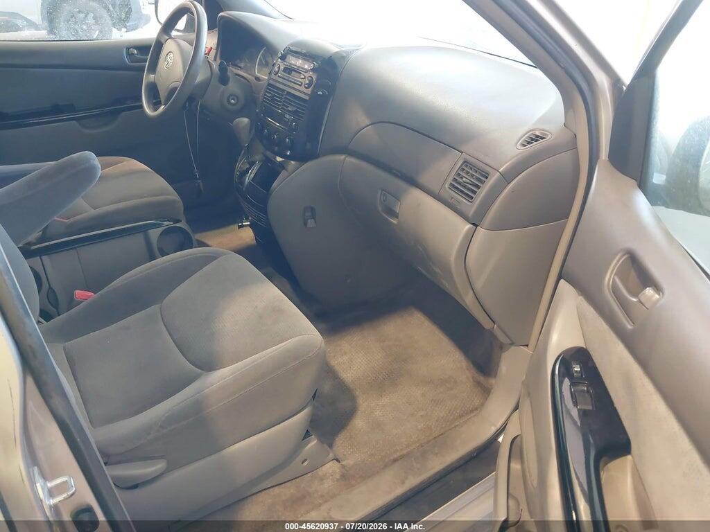 5TDZA23C05S329940 2005 TOYOTA SIENNA photo no. 5