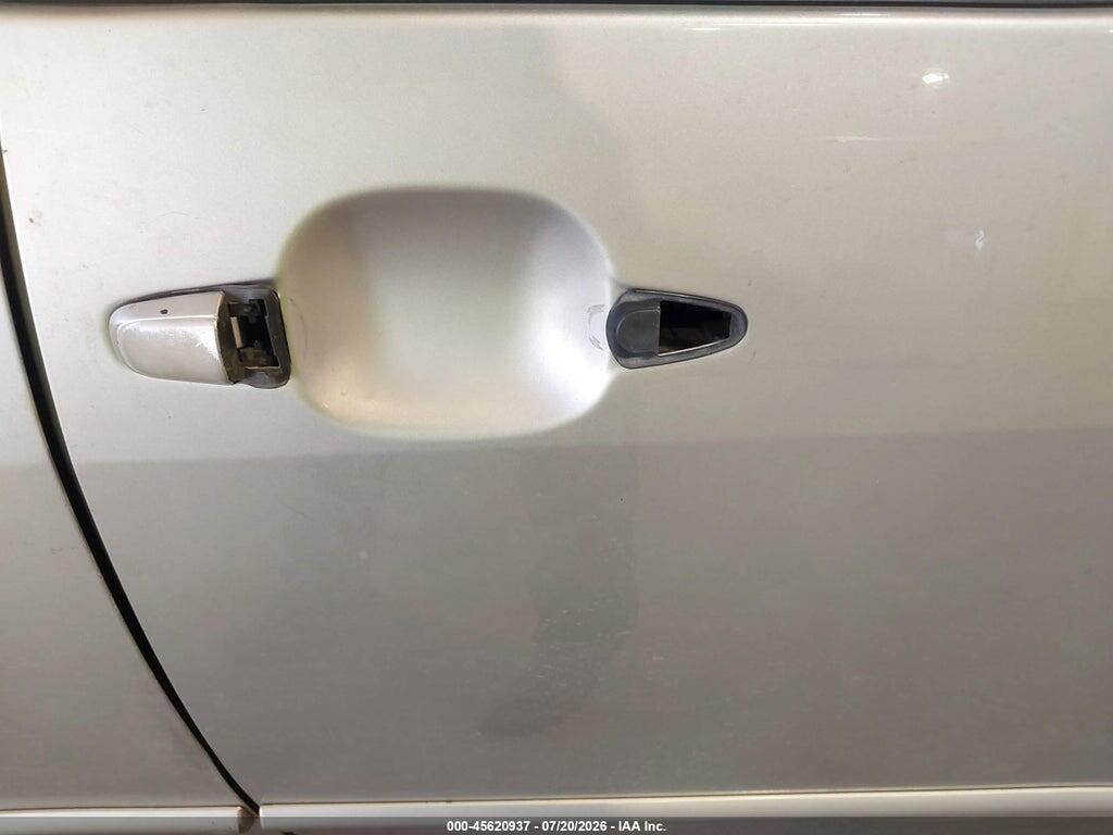 5TDZA23C05S329940 2005 TOYOTA SIENNA photo no. 6