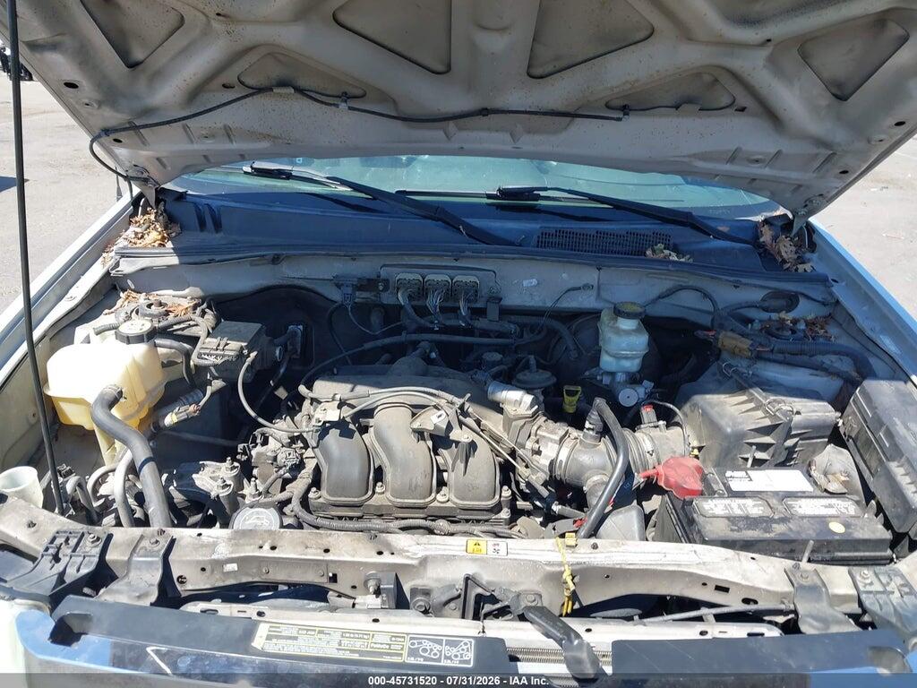 1FMCU03118KC65334 2008 FORD ESCAPE photo no. 10