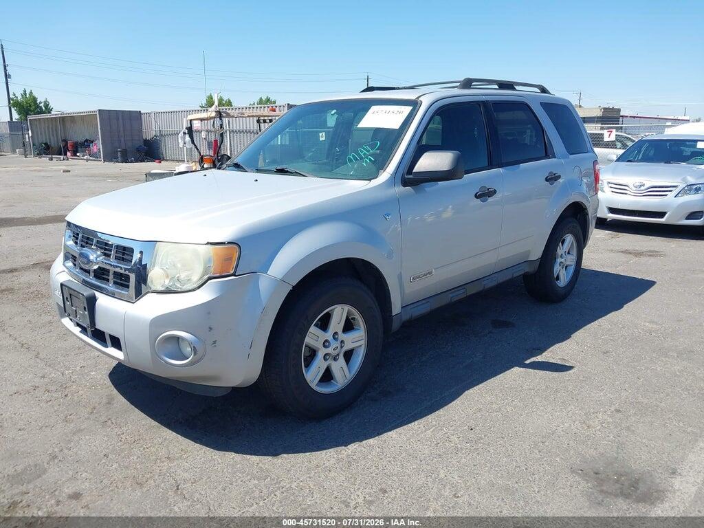 1FMCU03118KC65334 2008 FORD ESCAPE photo no. 2