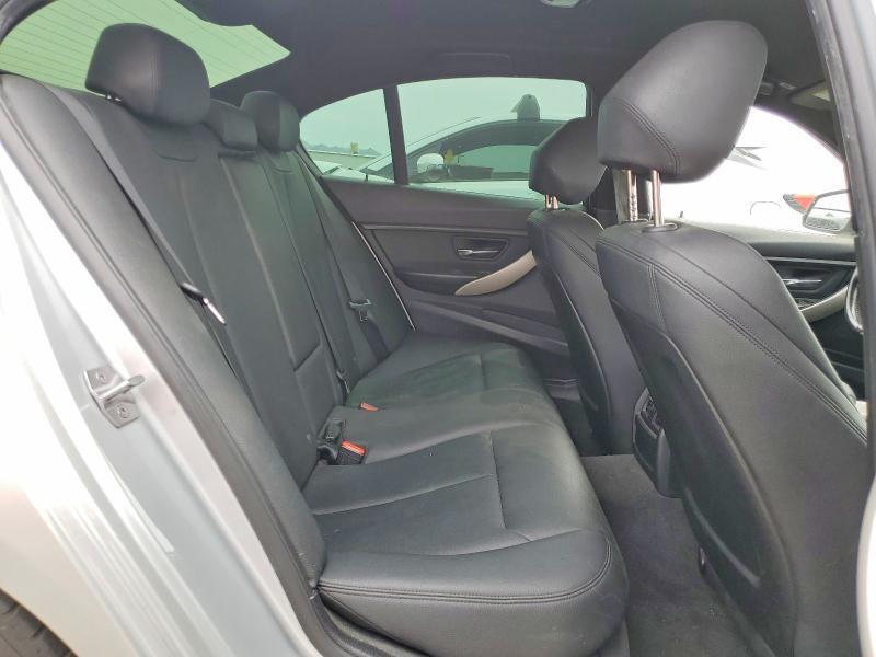 2016 BMW 320 I — Фото 10 из 12