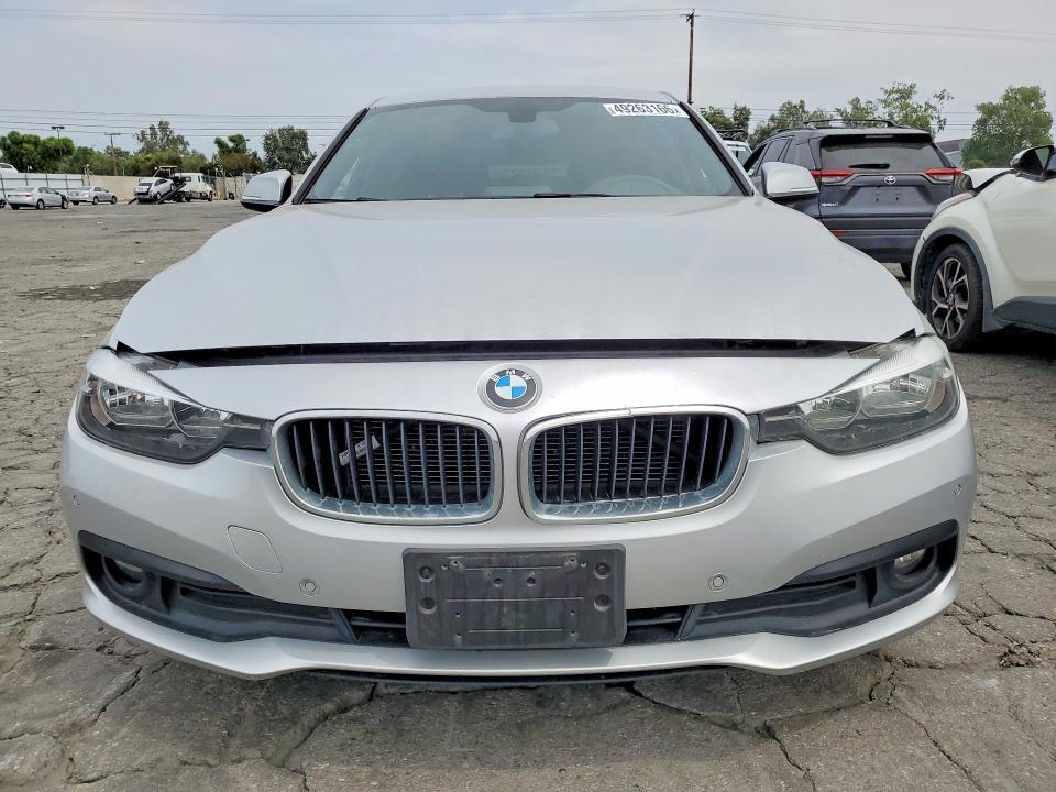 2016 BMW 320 I — Фото 5 из 12