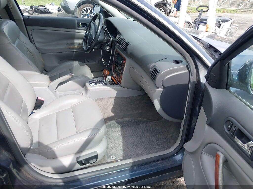 WVWYU63B05E041424 2005 VOLKSWAGEN PASSAT photo no. 5